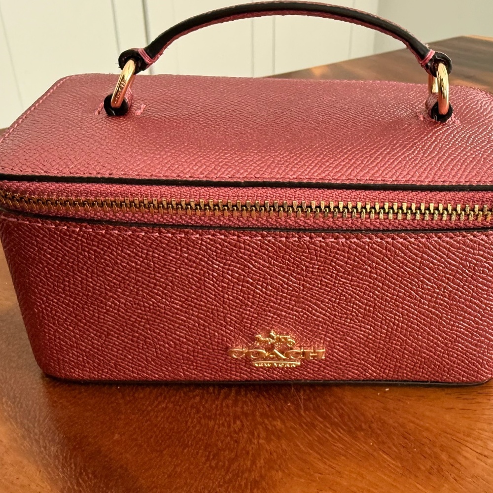 Coach | Limited Edition Metallic Leather Vanity | Jewelry Case